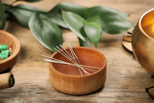 Acupuncture: Harnessing the Power of Qi and Blood for Health and Wellness 2 The Power of Qi and Blood: Benefits of acupuncture.